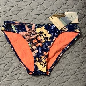 Sunseeker bikini bottom